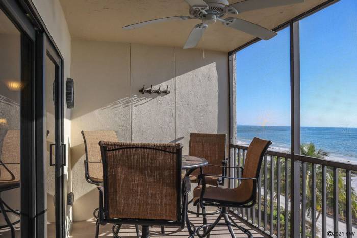 Top Factors to Consider When Booking a Vacation Condo at Fort Myers Beach